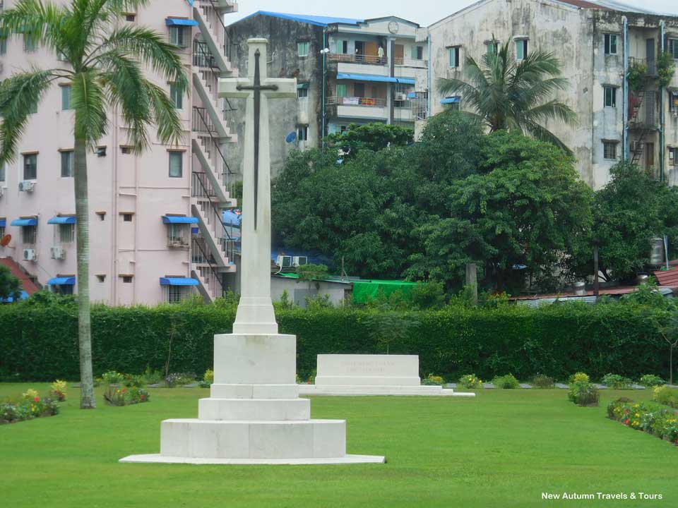 Yangon War Cemetery Monument